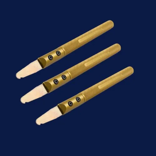 Lücken-Reiniger für den Reinigen schwer zugänglicher Stellen und kleiner Lücken der Blasköpfe, Extrusionsköpfe.